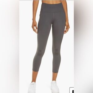 Girlfriend Collective Pocket Crop Leggings Grey Size Medium